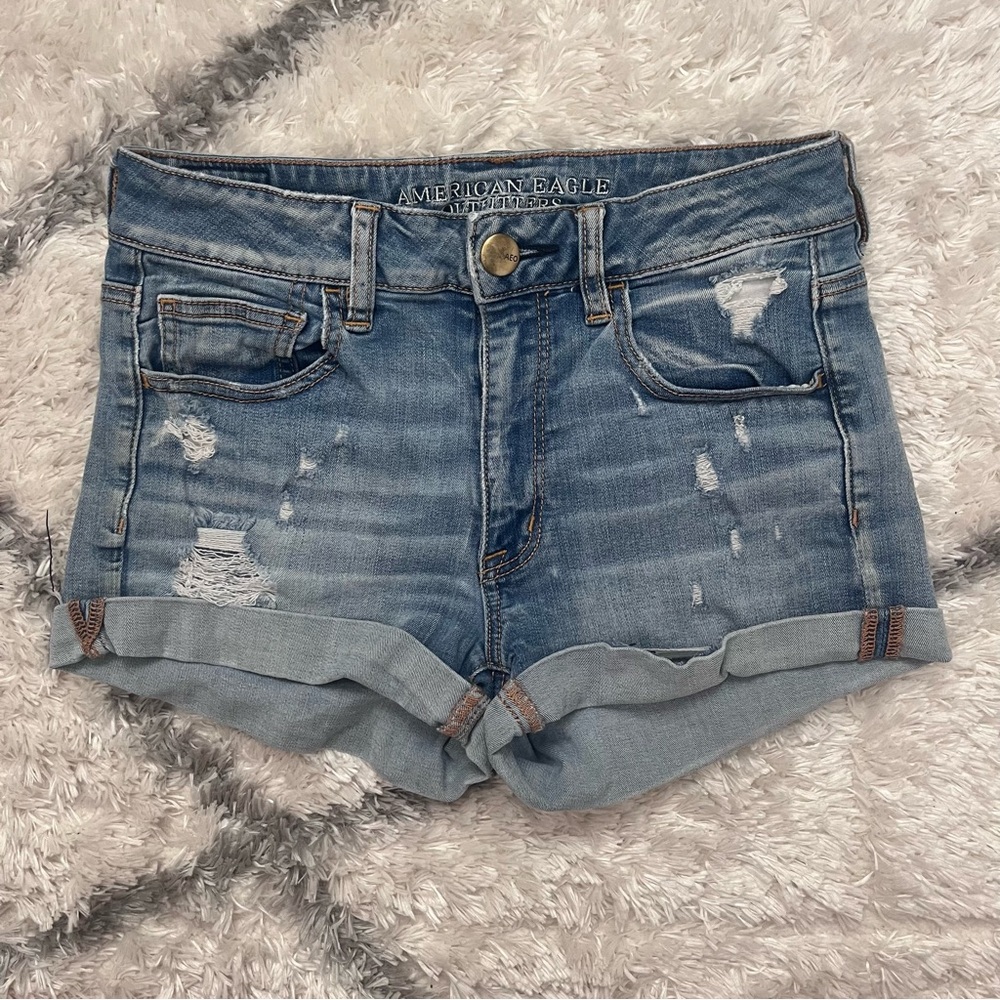 SOLD ✖️ American Eagle Outfitters Blue Distressed Jean Shorts